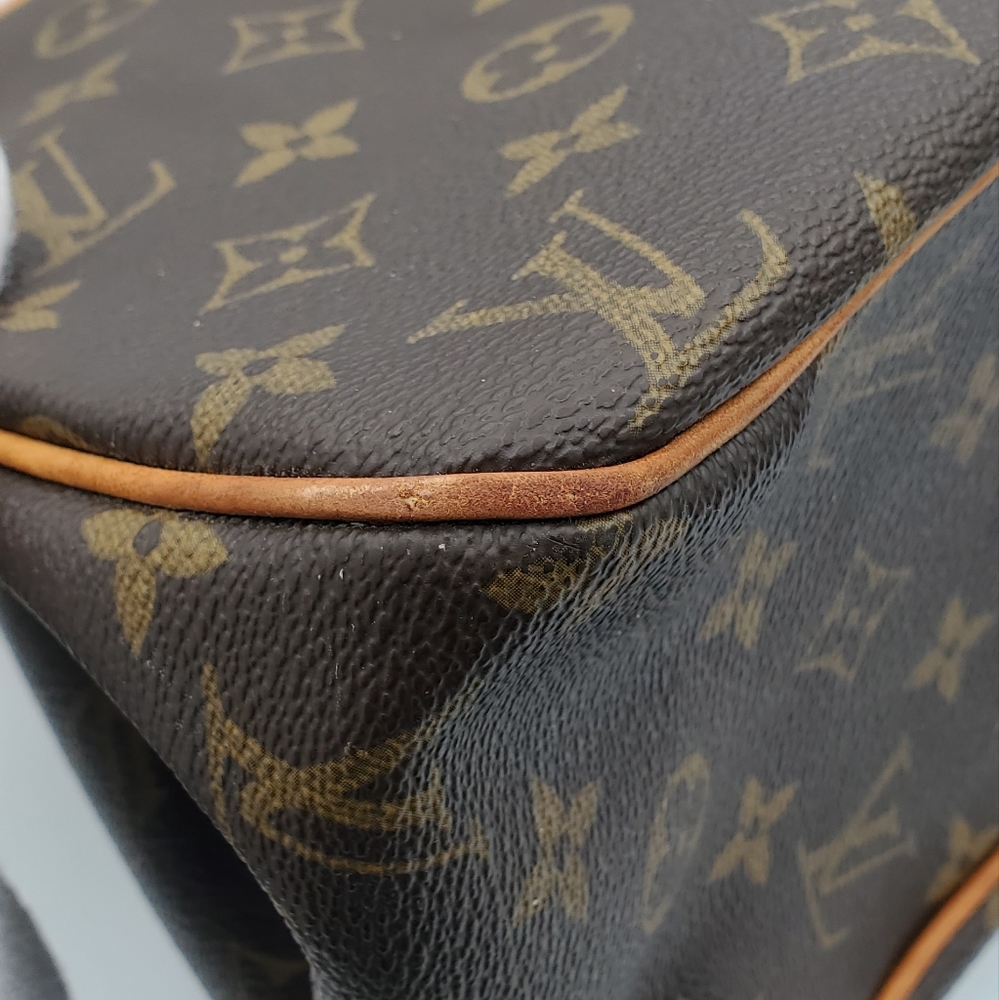 Louis Vuitton Batignolles Horizontal - Picture 9 of 17